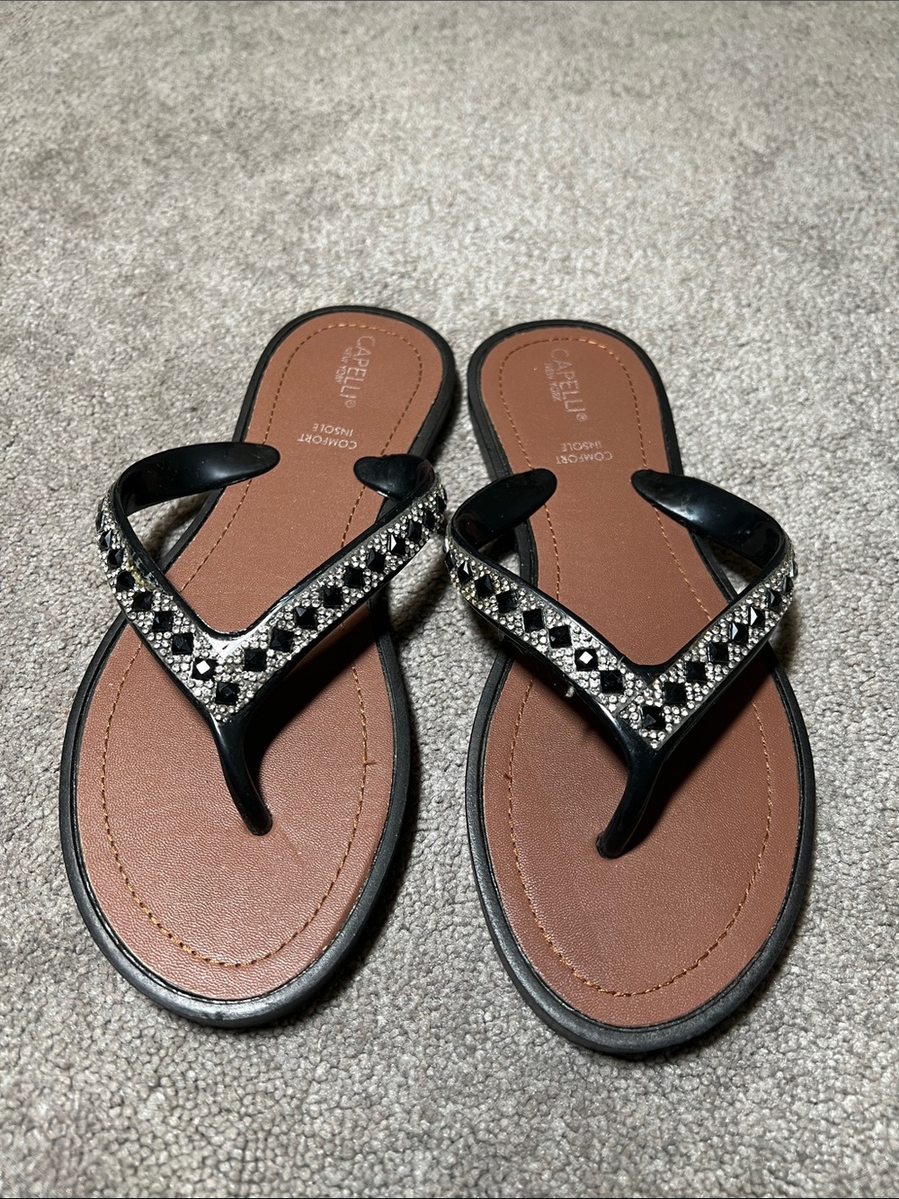 Capelli New York Flip Flops  Black Rhinestone Thong Sandals Womens size 8
